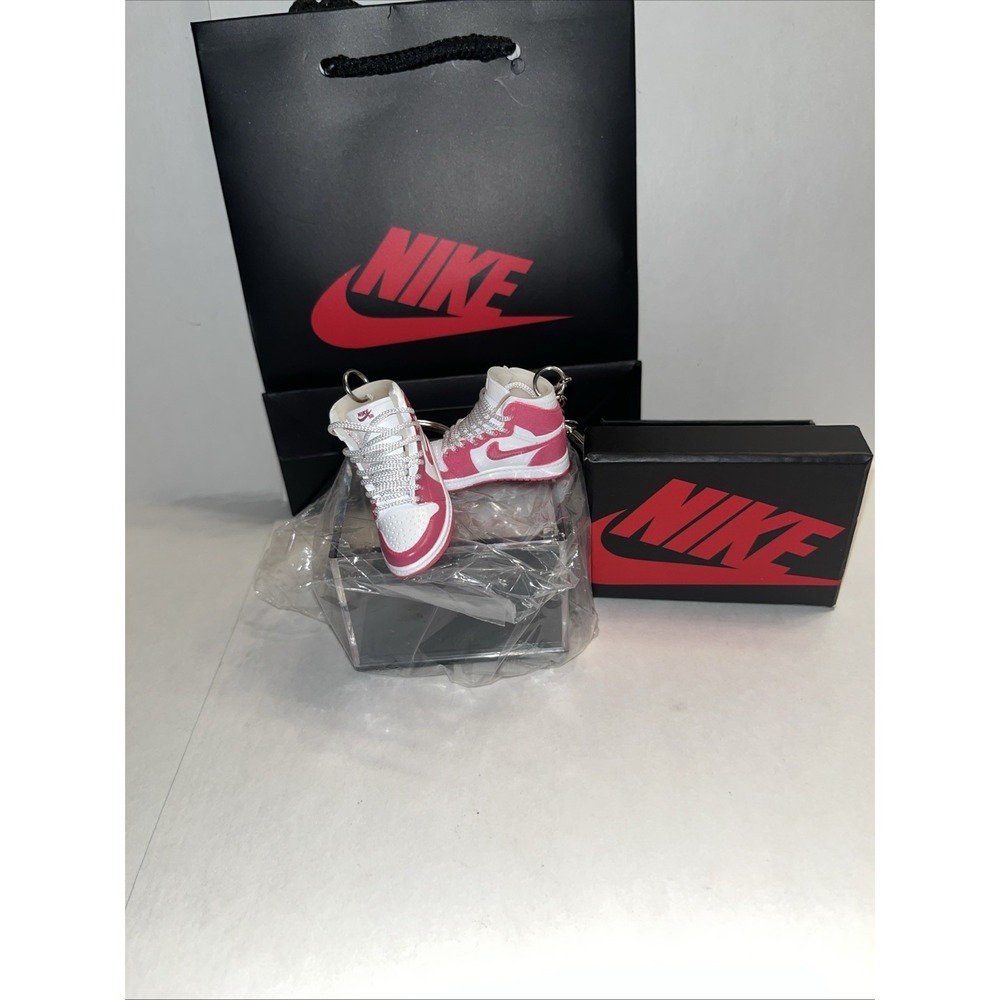 Nike Shoe Keychain New With Bag Box Display Case Pink High Tops